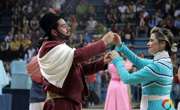 Texto sobre Tirana Charrua, a tirana Esquecida